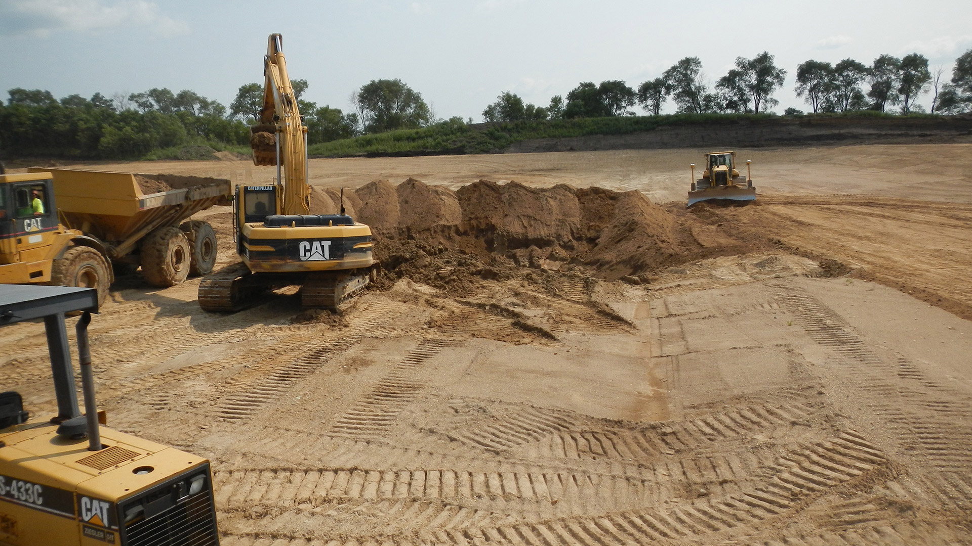 EARTHWORK-BRENTESON00030